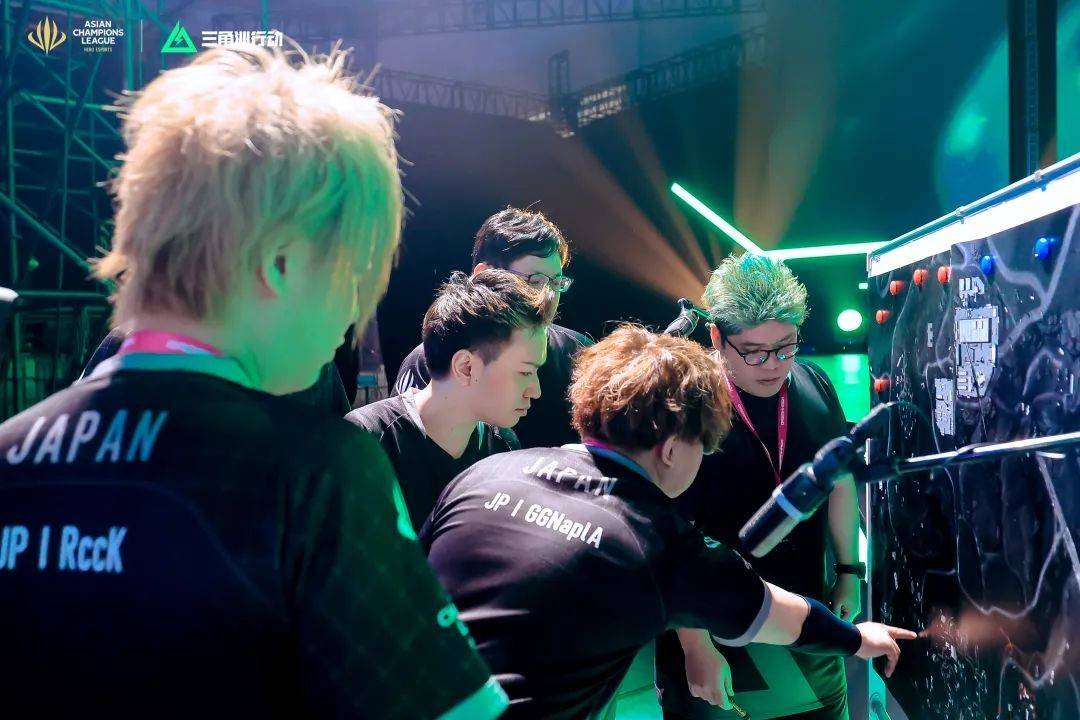 作为年轻内 作为年轻内