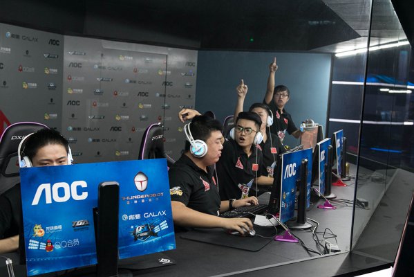 孙准浩的表 孙准浩的表