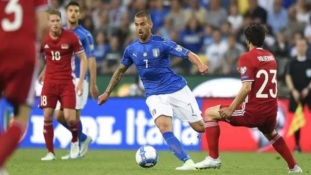 三是中卫前 三是中卫前